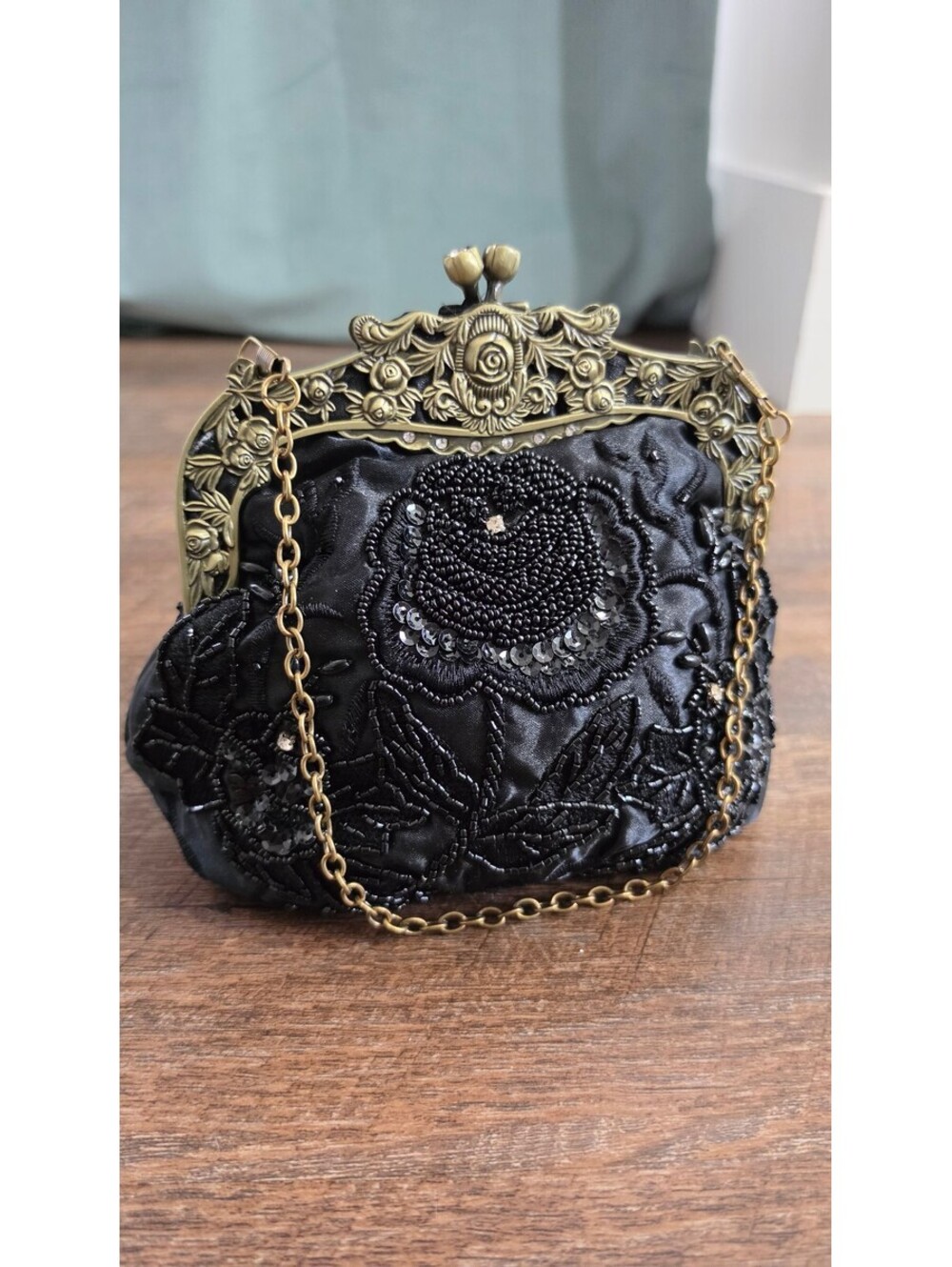 Vintage Style Black Beaded Floral Evening Purse with Chain Strap